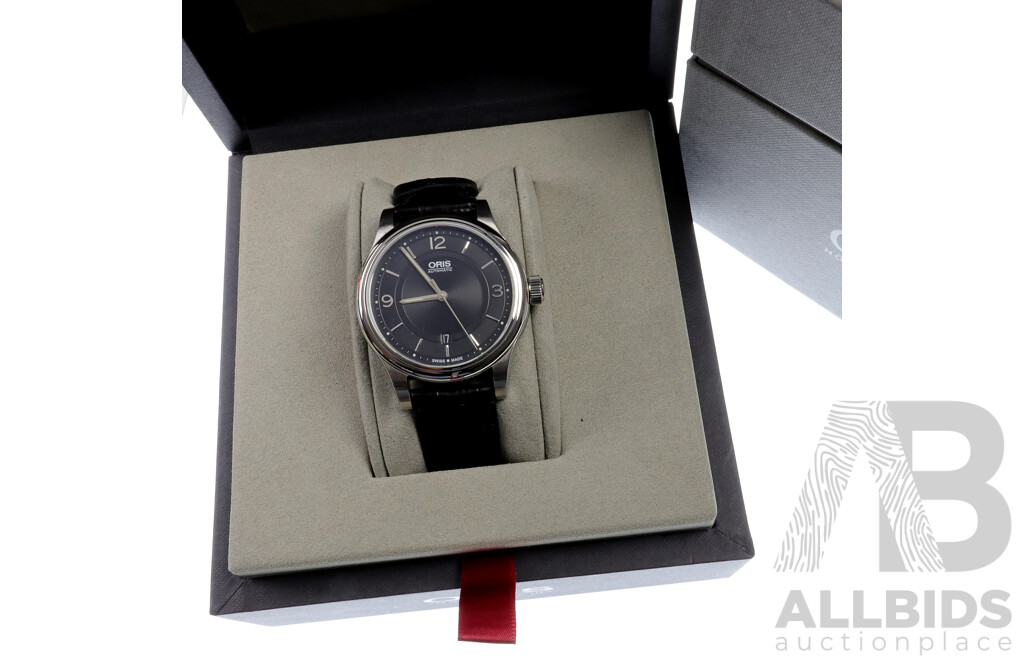 Oris Classic Date Steel Automatic with Black Dial