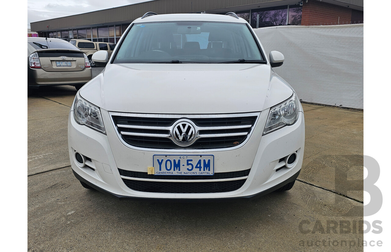 2/2011 Volkswagen Tiguan 125 TSI 5NC MY11 4d Wagon White 2.0L