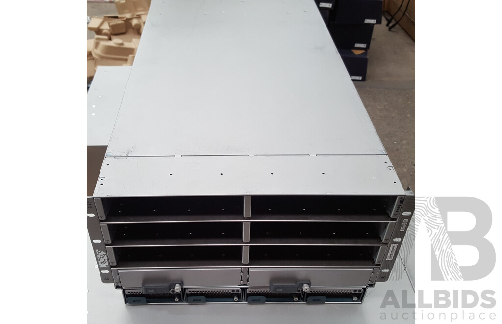 Cisco UCS 5108 8-Slot Blade Server Chassis w/ 2 x Cisco UCS B200 M3 Dual Intel Xeon (E5-2650 v2) 2.60GHz-3.40GHz 8-Core CPU Blade Servers