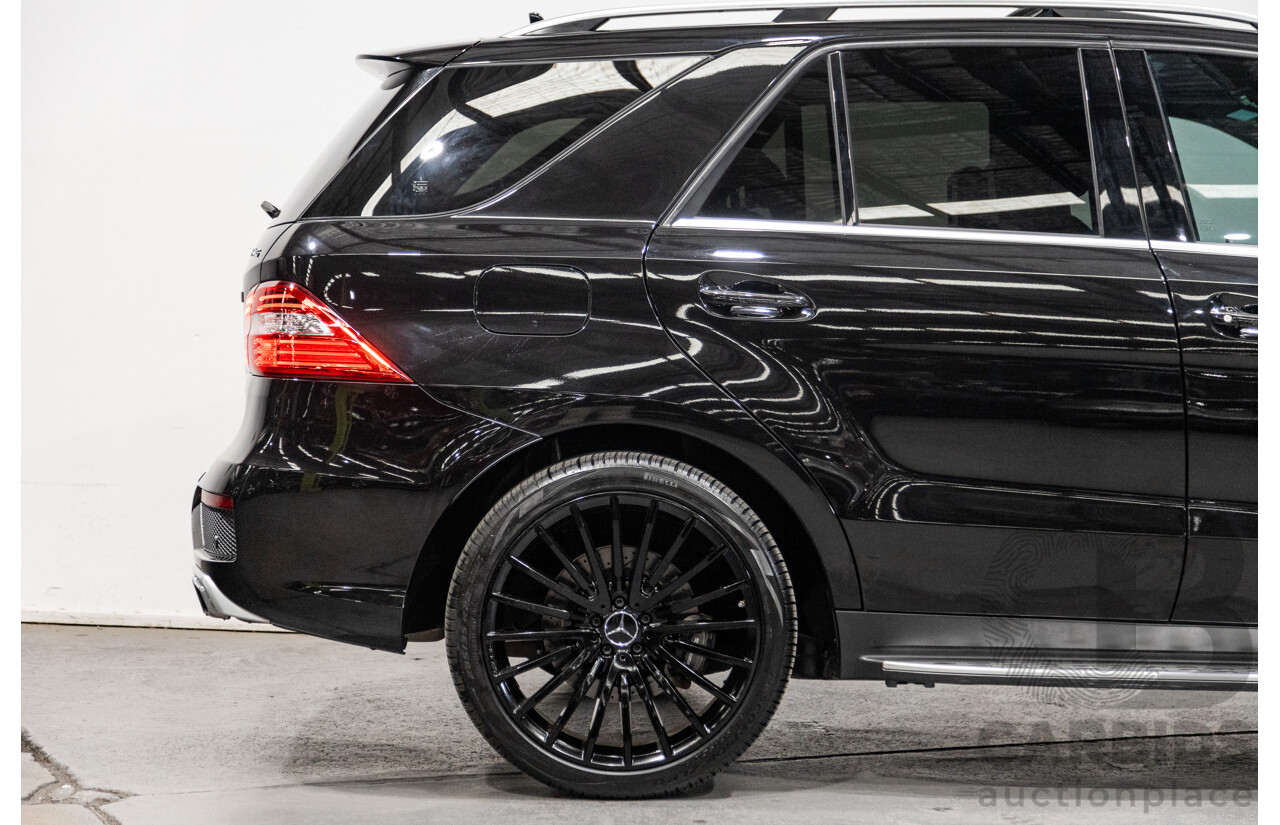 12/2013 Mercedes Benz ML63 AMG (AWD) 166 4d Wagon Obsidian Black Metallic Twin Turbo V8 5.5L