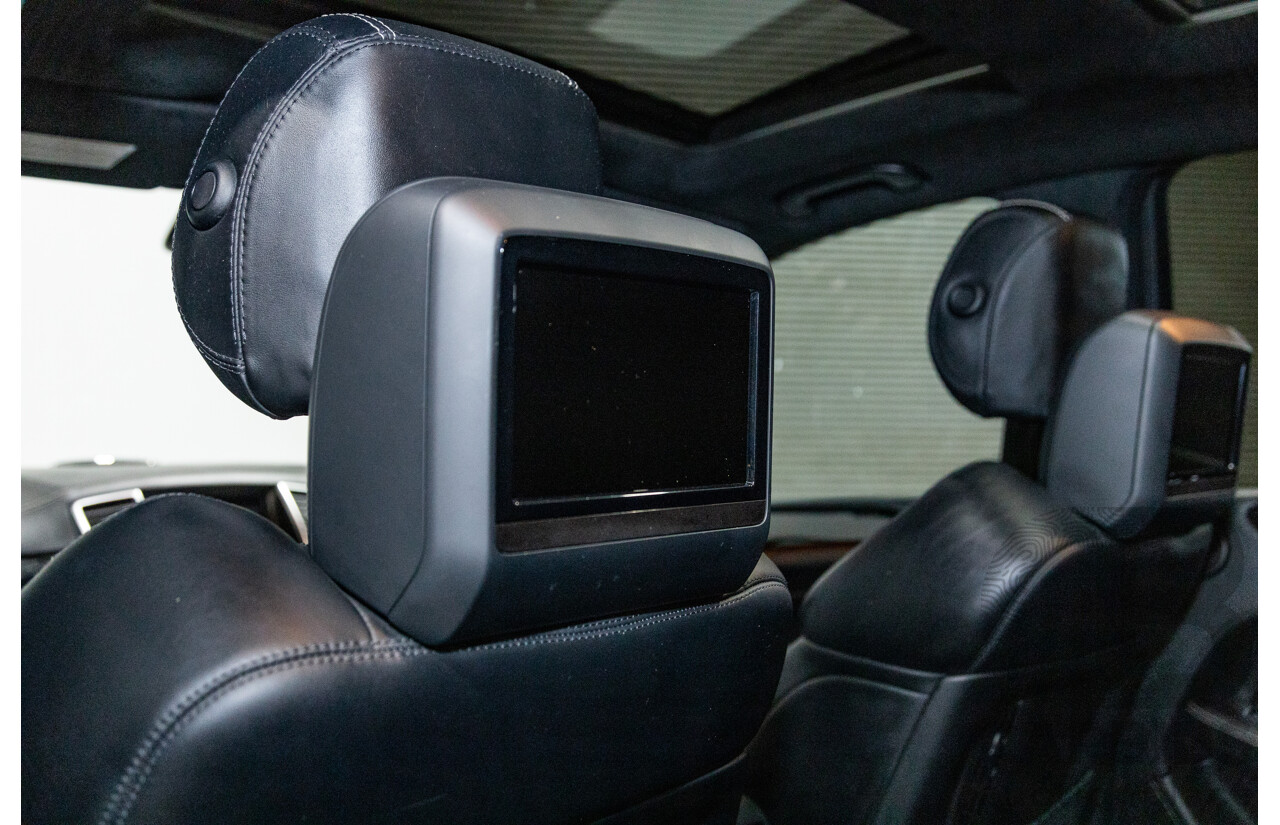 12/2013 Mercedes Benz ML63 AMG (AWD) 166 4d Wagon Obsidian Black Metallic Twin Turbo V8 5.5L