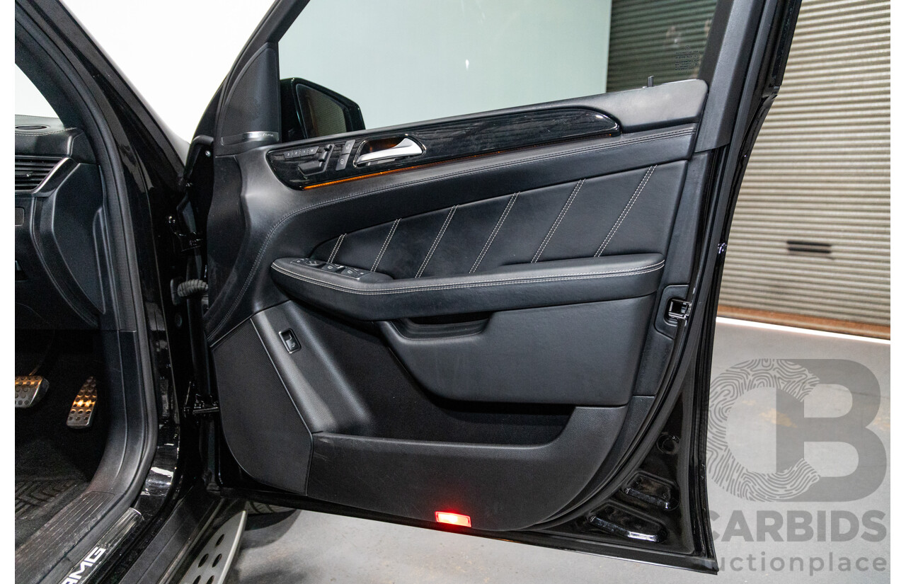 12/2013 Mercedes Benz ML63 AMG (AWD) 166 4d Wagon Obsidian Black Metallic Twin Turbo V8 5.5L