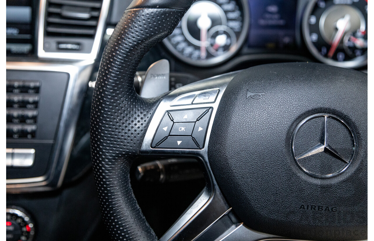 12/2013 Mercedes Benz ML63 AMG (AWD) 166 4d Wagon Obsidian Black Metallic Twin Turbo V8 5.5L