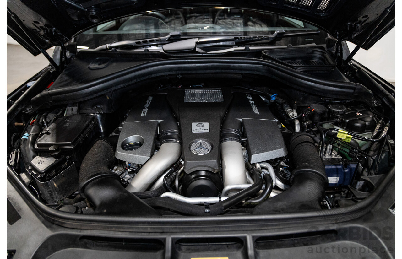 12/2013 Mercedes Benz ML63 AMG (AWD) 166 4d Wagon Obsidian Black Metallic Twin Turbo V8 5.5L