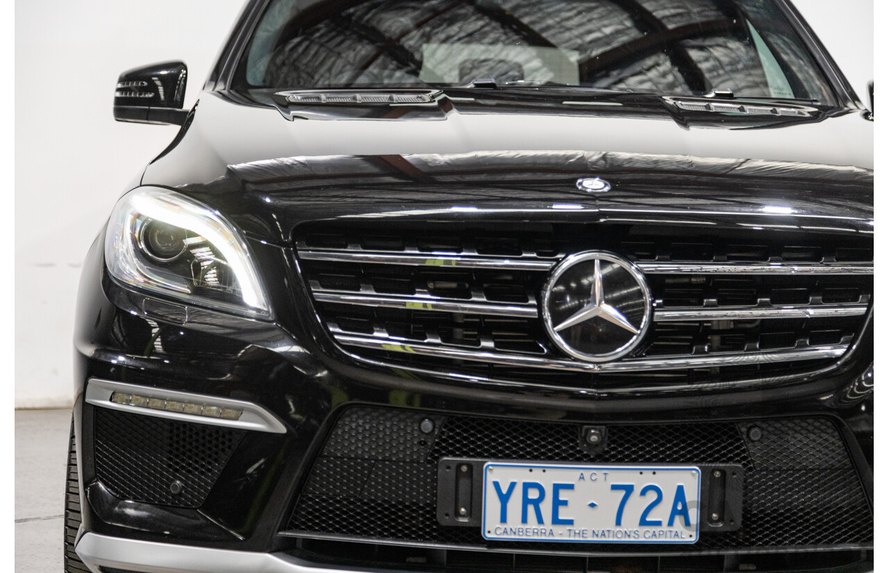 12/2013 Mercedes Benz ML63 AMG (AWD) 166 4d Wagon Obsidian Black Metallic Twin Turbo V8 5.5L