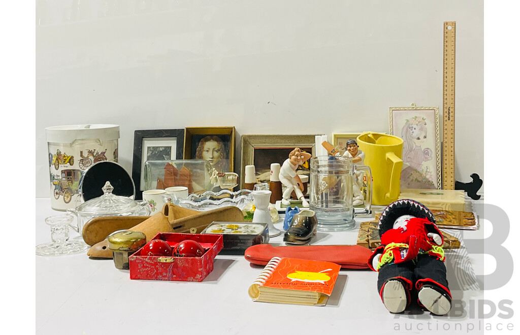 Collection of Interesting Vintage Homeware and Souvenirware Including Cricket Themed Bookends, Small Ship in a Bottle, Koala Themed Dustpan and Much More