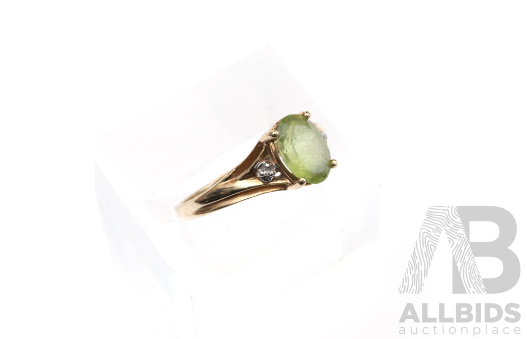 9ct Peridot & Diamond Ring, TDW 0.01ct, Size L, 1.84 Grams