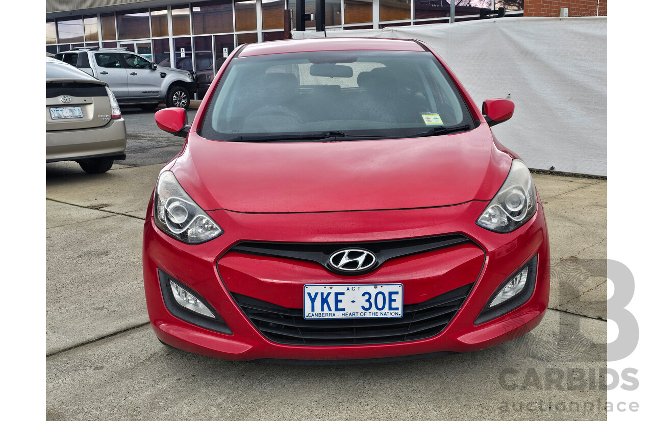 4/2013 Hyundai i30 Active GD 5d Hatchback Red 1.8L