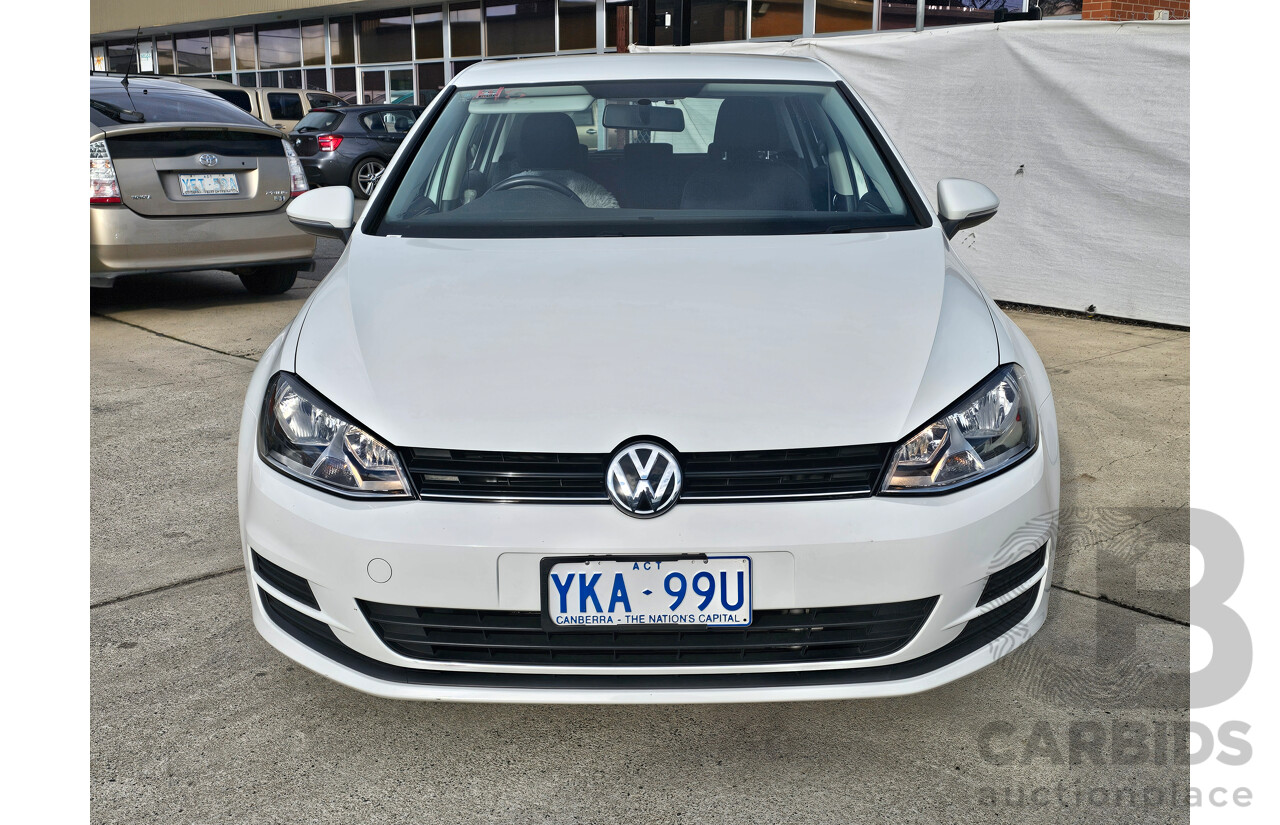 6/2014 Volkswagen Golf 90 TSI Trendline AU 4d Wagon White 1.4L