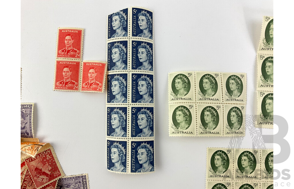 Collection of Australian Predecimal Stamps, Examples From 1940's 50's and 60's Including Mint KGVI and QE2