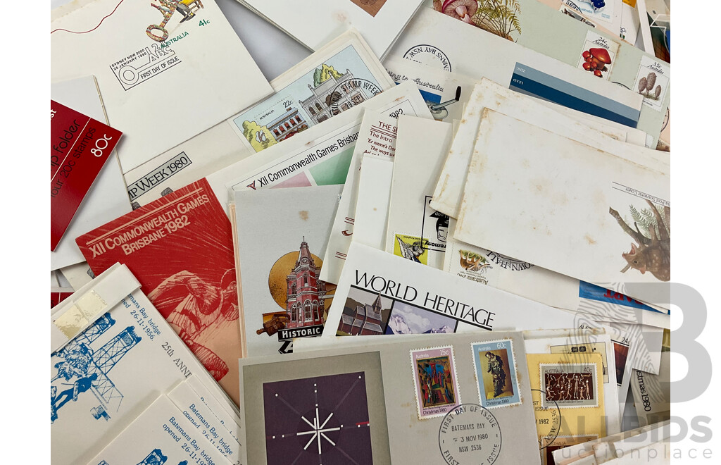 Australian Early 1980's Stamp Packs and First Day Covers Including 1980 National Stamp Week and 1982 Brisbane Commonwealth Games, Many Multiples