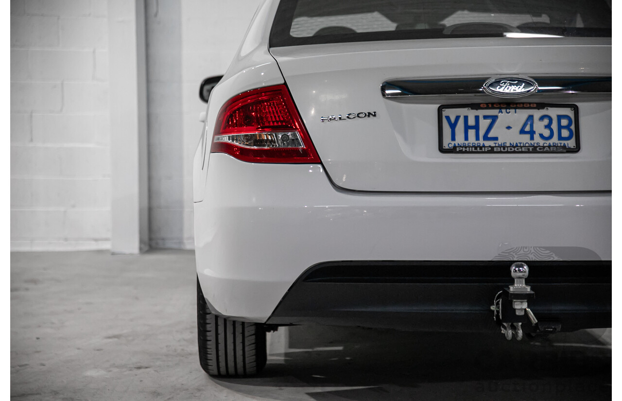 6/2010 Ford Falcon XT FG 4d Sedan White 4.0L