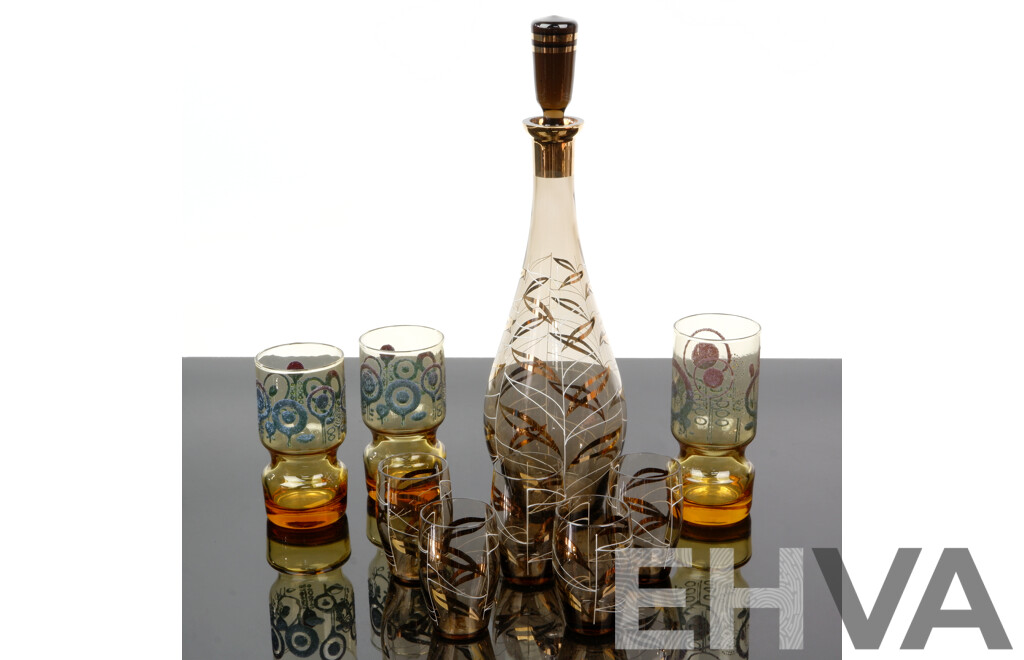 Retro Mid Century Glass Decanter with Stopper, Six Matching Liqueur Glasses and Three Other Funky Tumblers