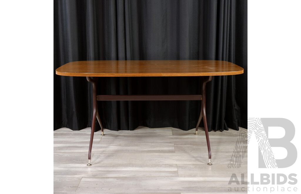 Vintage Dining Table by Aristoc