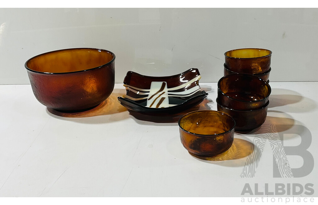 Collection of Retro Glassware Bowls of Various Sizes Including Decorative Serving Bowl and More