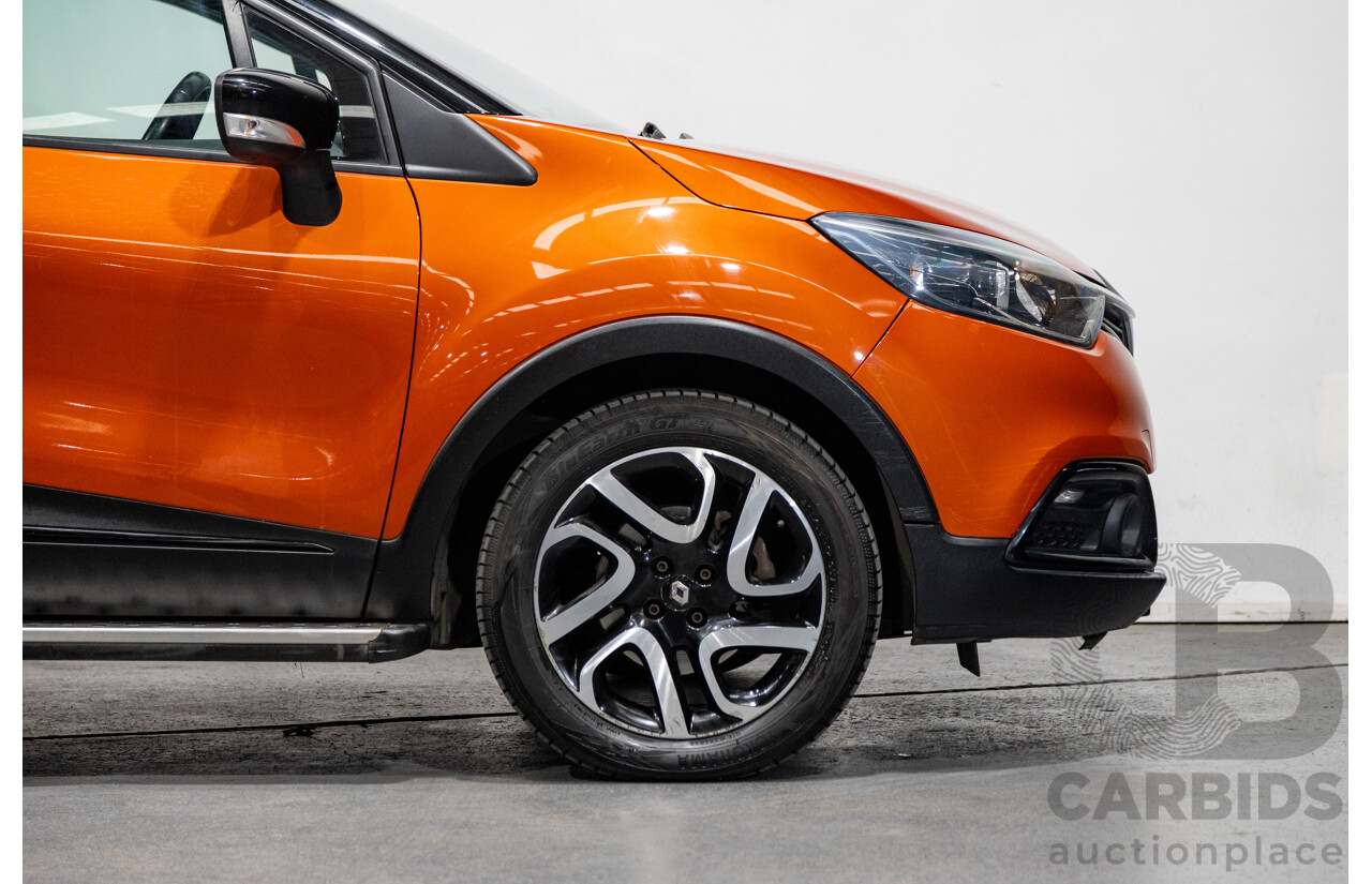 1/2015 Renault Captur Dynamique X87 4d Wagon Corsica Orange / Diamond Black Metallic Turbo 1.2L