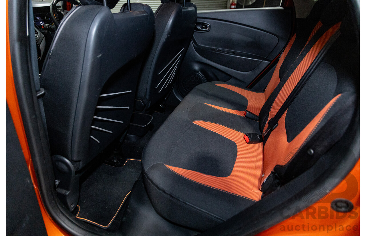 1/2015 Renault Captur Dynamique X87 4d Wagon Corsica Orange / Diamond Black Metallic Turbo 1.2L