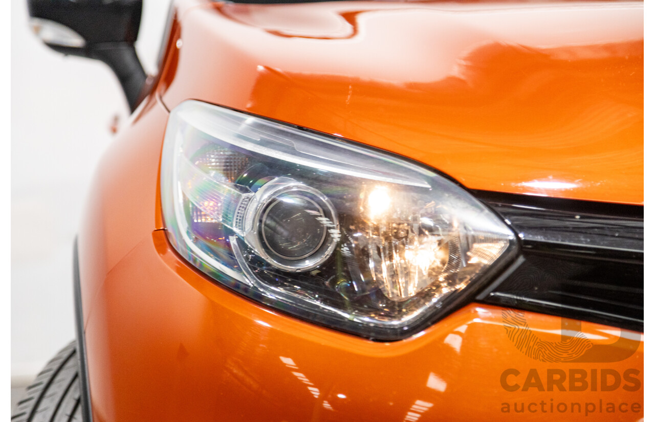 1/2015 Renault Captur Dynamique X87 4d Wagon Corsica Orange / Diamond Black Metallic Turbo 1.2L