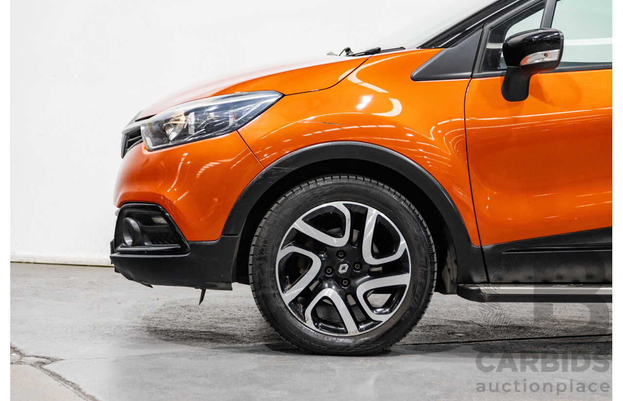 1/2015 Renault Captur Dynamique X87 4d Wagon Corsica Orange / Diamond Black Metallic Turbo 1.2L