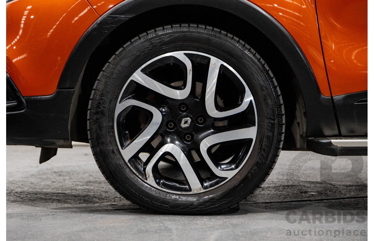 1/2015 Renault Captur Dynamique X87 4d Wagon Corsica Orange / Diamond Black Metallic Turbo 1.2L