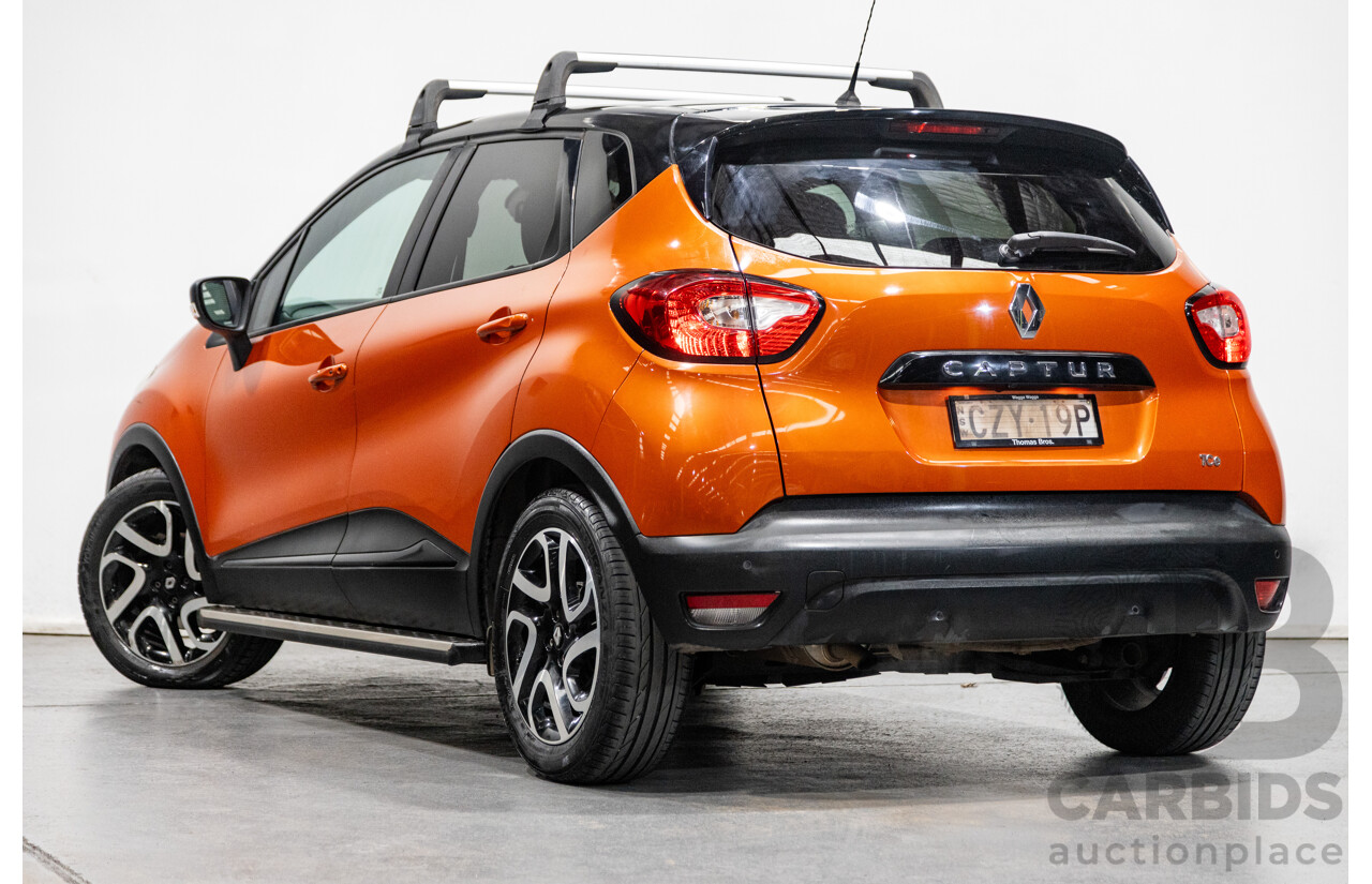 1/2015 Renault Captur Dynamique X87 4d Wagon Corsica Orange / Diamond Black Metallic Turbo 1.2L