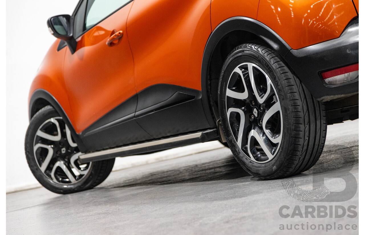 1/2015 Renault Captur Dynamique X87 4d Wagon Corsica Orange / Diamond Black Metallic Turbo 1.2L
