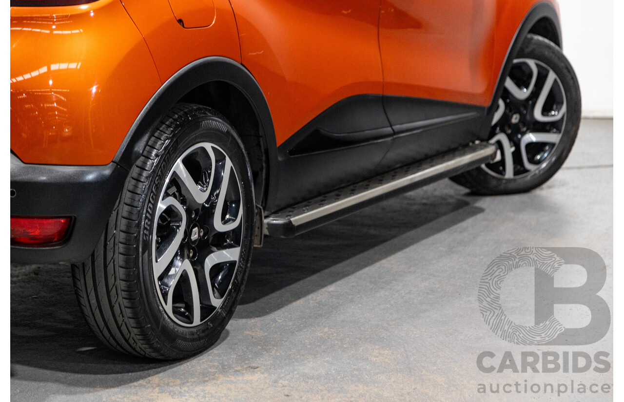 1/2015 Renault Captur Dynamique X87 4d Wagon Corsica Orange / Diamond Black Metallic Turbo 1.2L