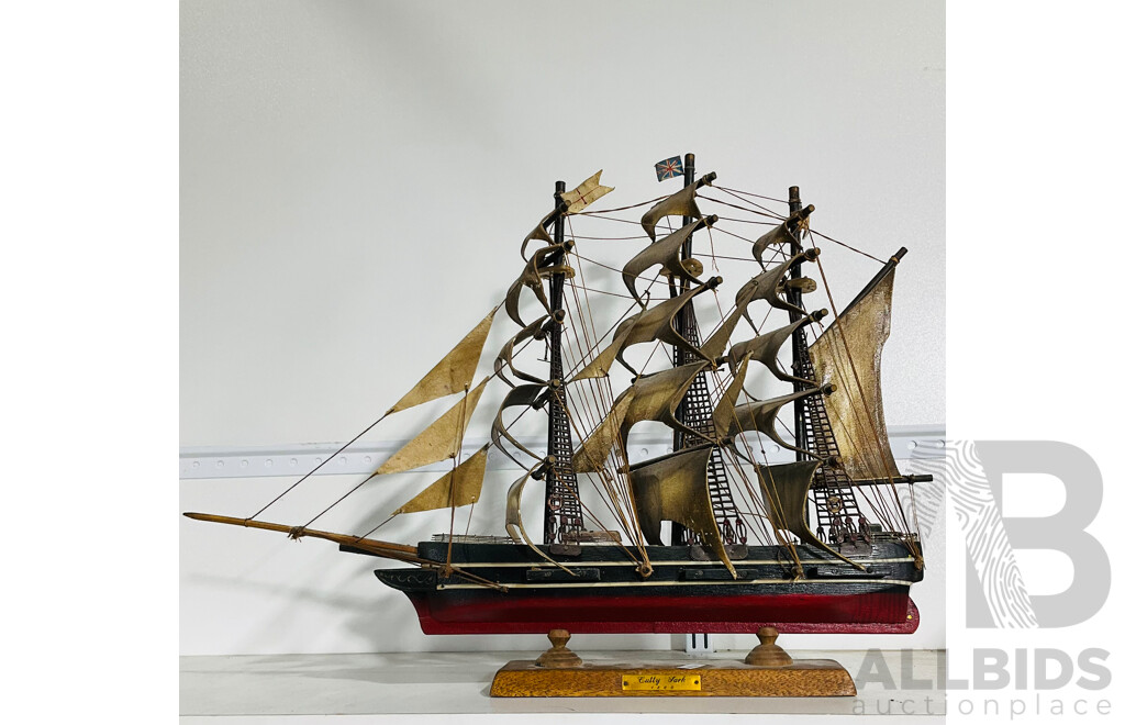 Antique Miniature Ship “cutty Sark”