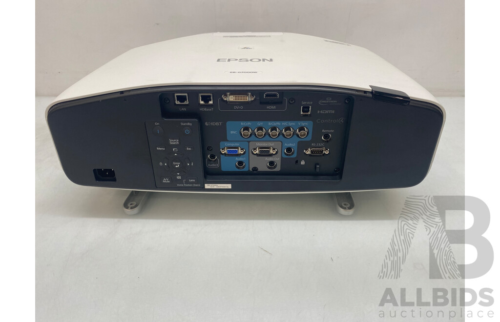 Epson (EB-G7000W) WXGA Conference Room Projector