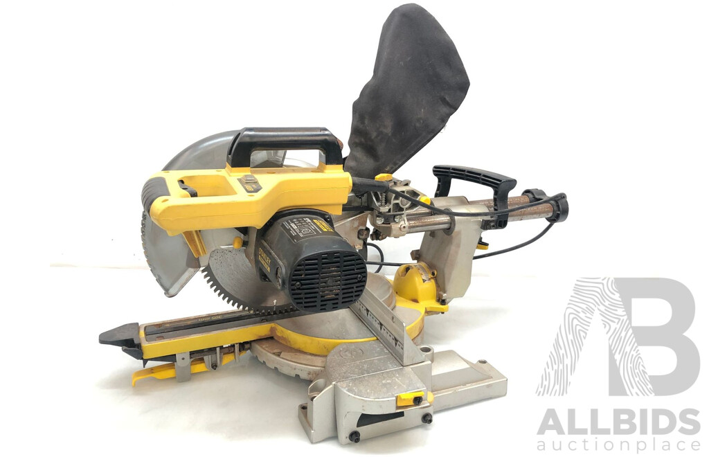 Stanley Fatmax 255mm Electric Sliding Compound Mitre Saw