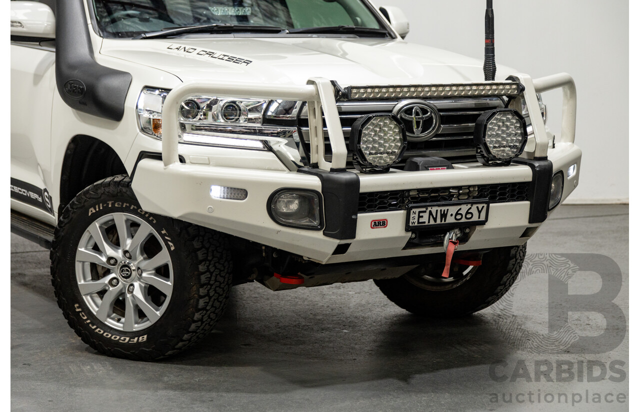 02/2020 Toyota Landcruiser VX (4x4) VDJ200R MY20 4d Wagon Crystal Pearl White Twin Turbo Diesel V8 4.5L - 7 Seater