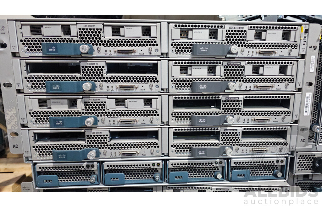 Cisco (UCS 5108) Server Chassis W/ 8x Cisco Intel Xeon Blade Servers
