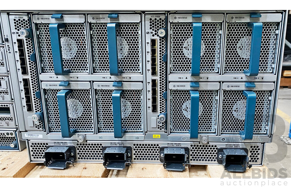 Cisco (UCS 5108) Server Chassis W/ 8x Cisco Intel Xeon Blade Servers