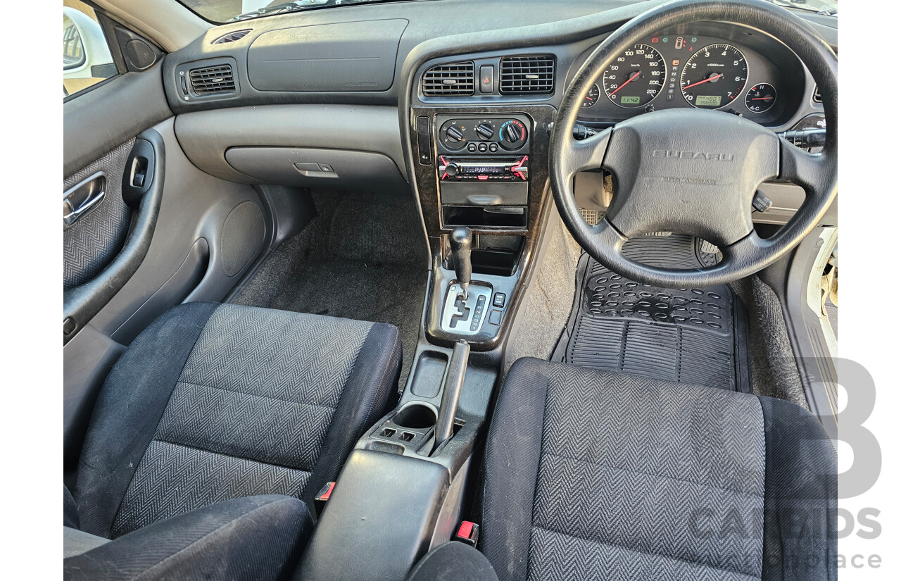 9/2001 Subaru Liberty GX (awd) MY01 4d Sedan White 2.0L