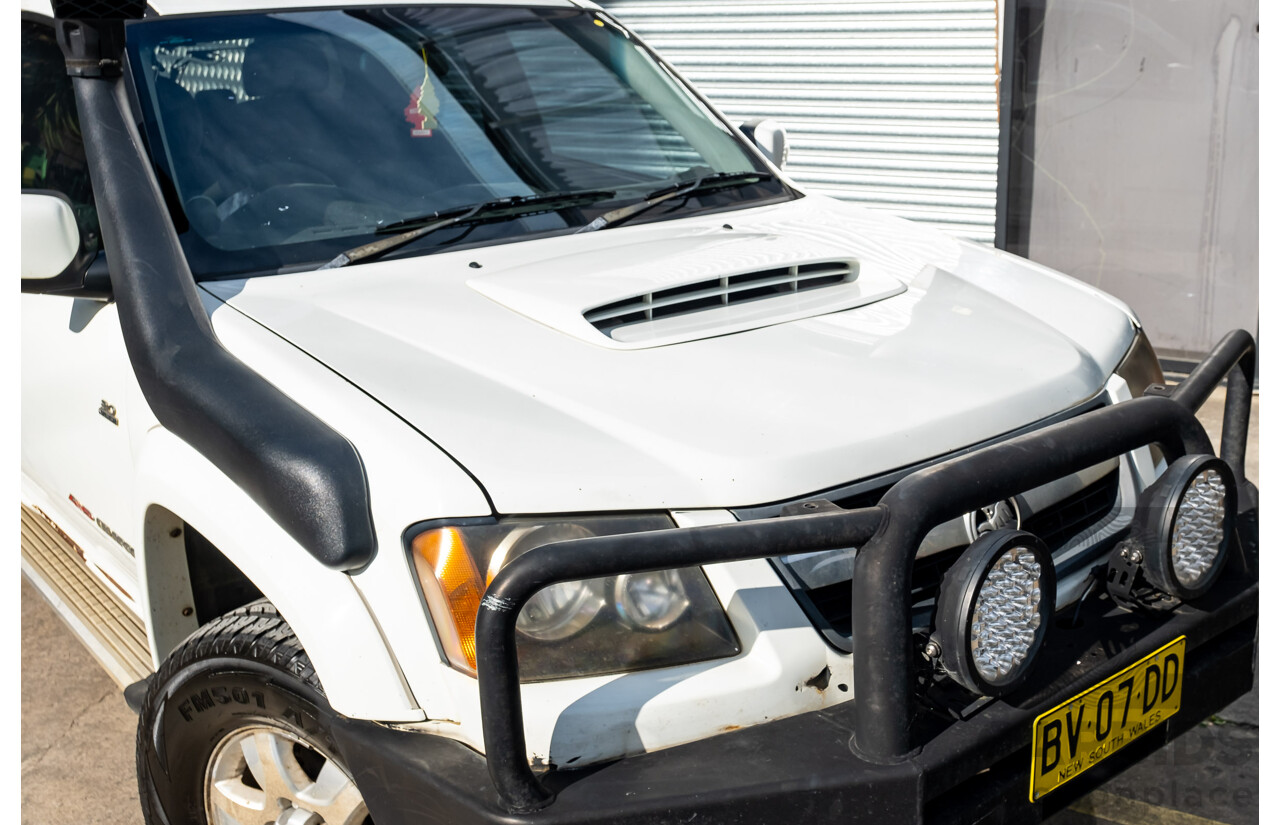 1/2010 Holden Colorado LX (4x4) RC MY10 Crew Cab P/Up White Turbo Diesel 3.0L