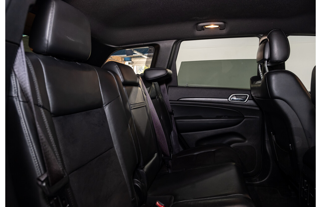 12/2015 Jeep Grand Cherokee Blackhawk (4x4) WK MY15 4d Wagon Bright White Turbo Diesel V6 3.0L