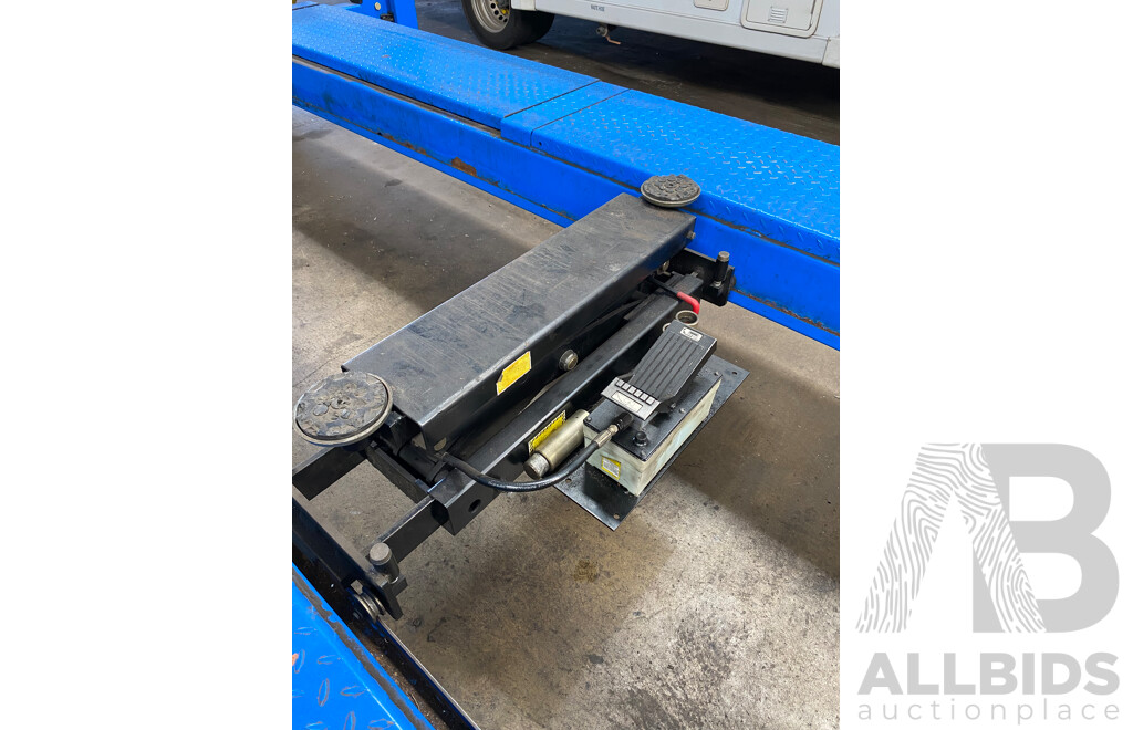 Peak Hydraulic Four Post Truck/ Car Hoist 6500kg