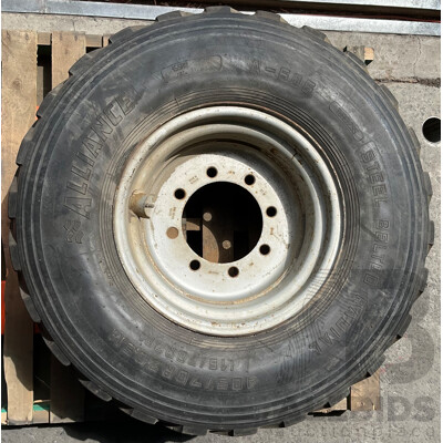 Backhoe/Loader/Dozer Wheel and Tyre - 405/70R20EM(16/70R20)