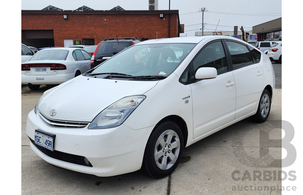 09/2006 Toyota Prius HYBRID FWD NHW20R MY06 UPGRADE 5D Hatchback White 1.5L