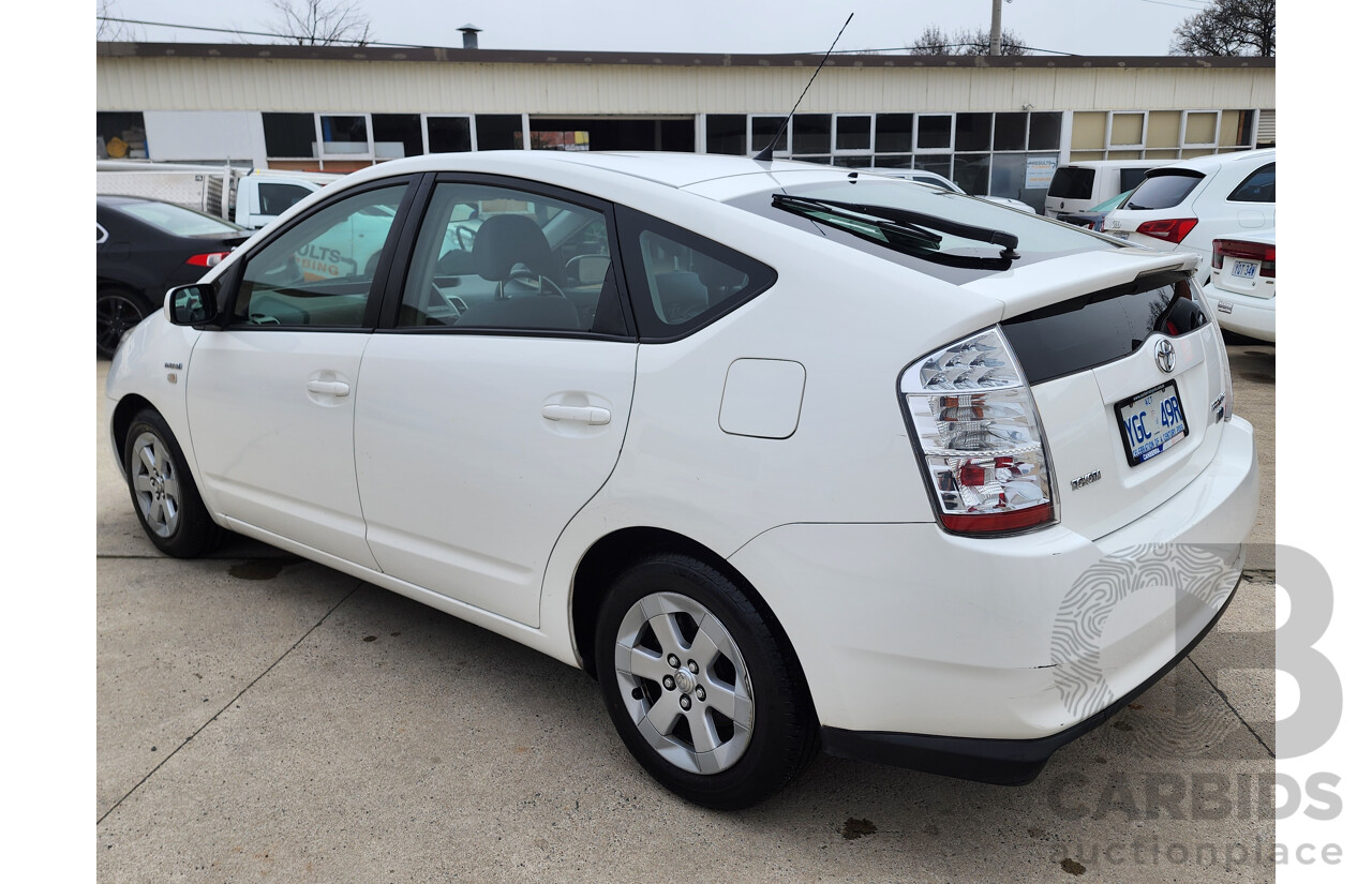 09/2006 Toyota Prius HYBRID FWD NHW20R MY06 UPGRADE 5D Hatchback White 1.5L