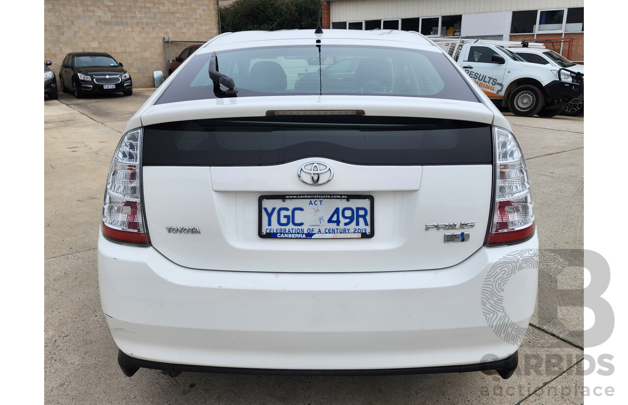 09/2006 Toyota Prius HYBRID FWD NHW20R MY06 UPGRADE 5D Hatchback White 1.5L