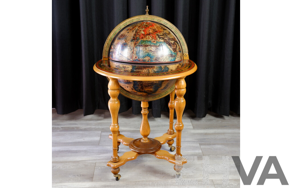 Reproduction Terrestrial Globe Form Drinks Cabinet