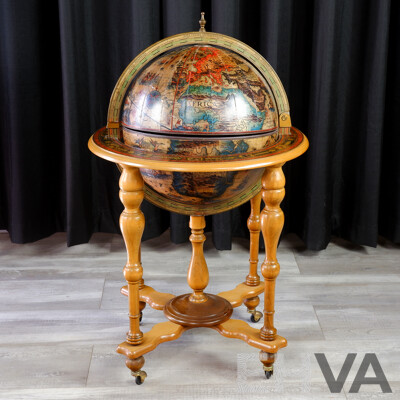 Reproduction Terrestrial Globe Form Drinks Cabinet