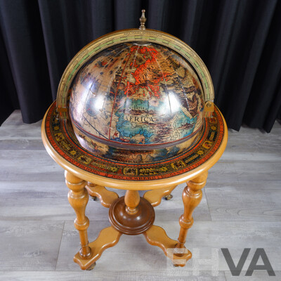 Reproduction Terrestrial Globe Form Drinks Cabinet