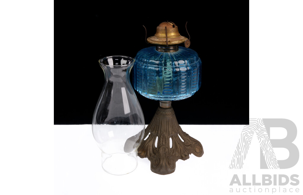 Antique American Eagle Oil Lamp with Ornate Cast Metal Base, Ribbed Blue Glass Font and Glass Flue