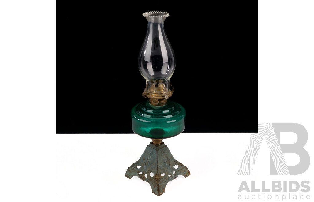 Antique Australian Artcraft Oil Lamp with Ornate Cast Metal Base, Deep Green Glass Font and Glass Flue