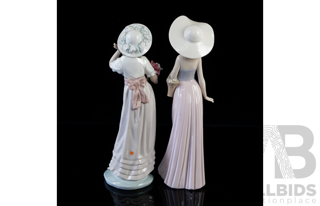 Two Spanish Nao Porcelain Figures Young Lady with Hats