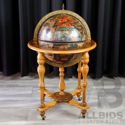 Reproduction Terrestrial Globe Form Drinks Cabinet