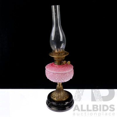 Fantastic Antique Art Nouveau British Made Dual Control Oil Lamp with Brass and Glass Base & Pink Glass Font