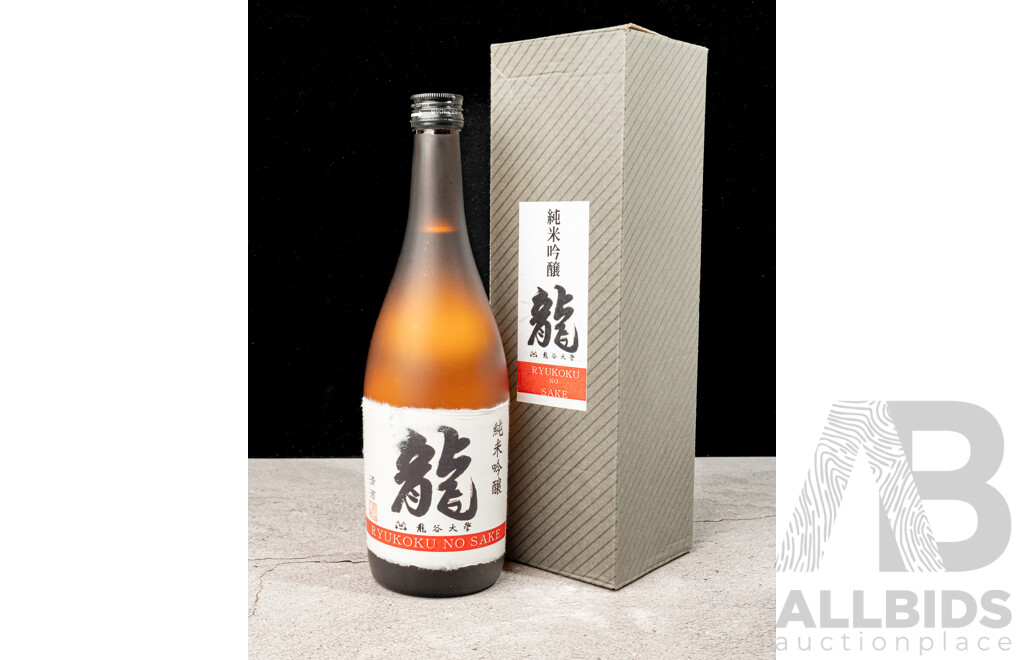 Boxed Ryukoku No Sake Junmai Ginjo Sake